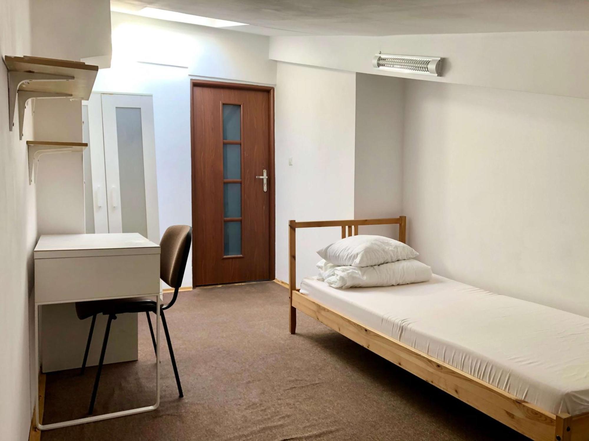 Hostel Student-House Kazimierzowska Varšava Pokoj fotografie